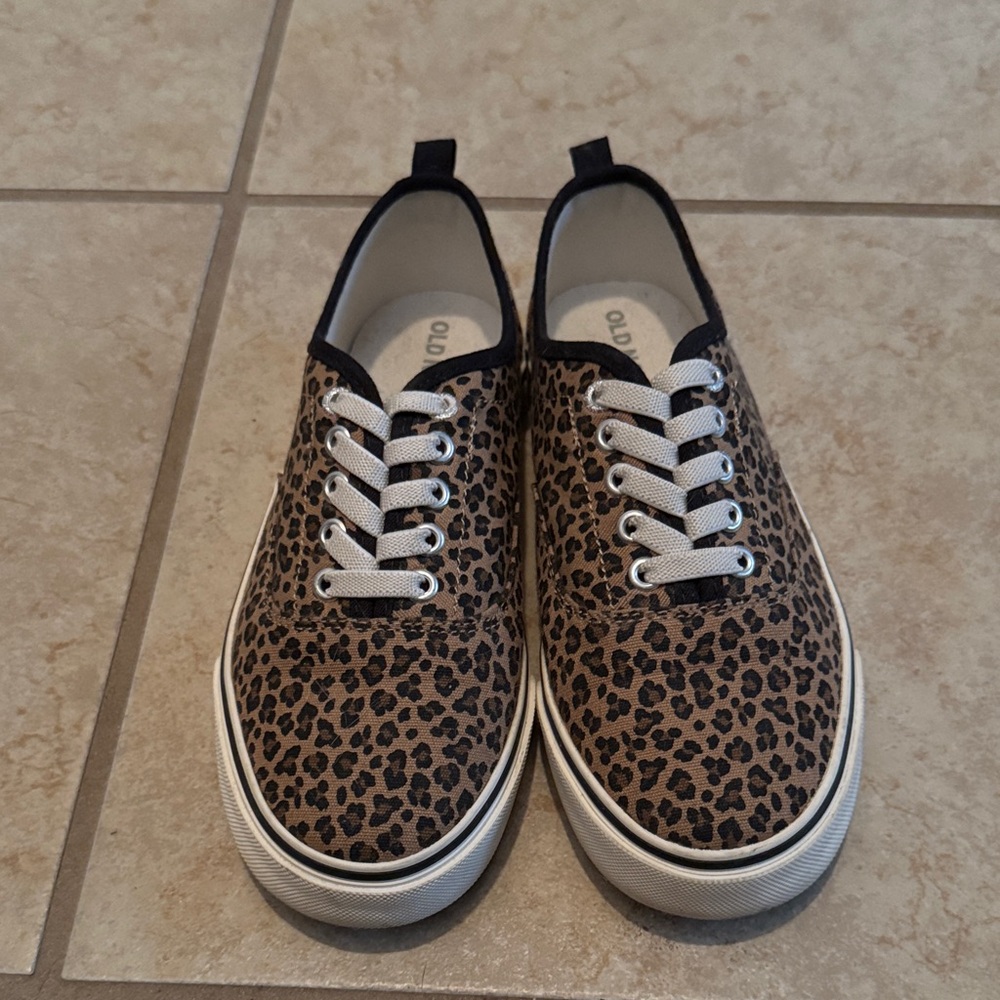 Old navy canvas slip on Leopard Print Sneakers